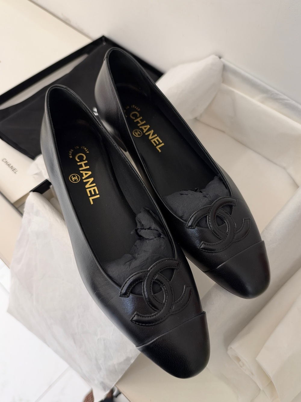 Chanel 26B Black Ballet Flats | Size 38C